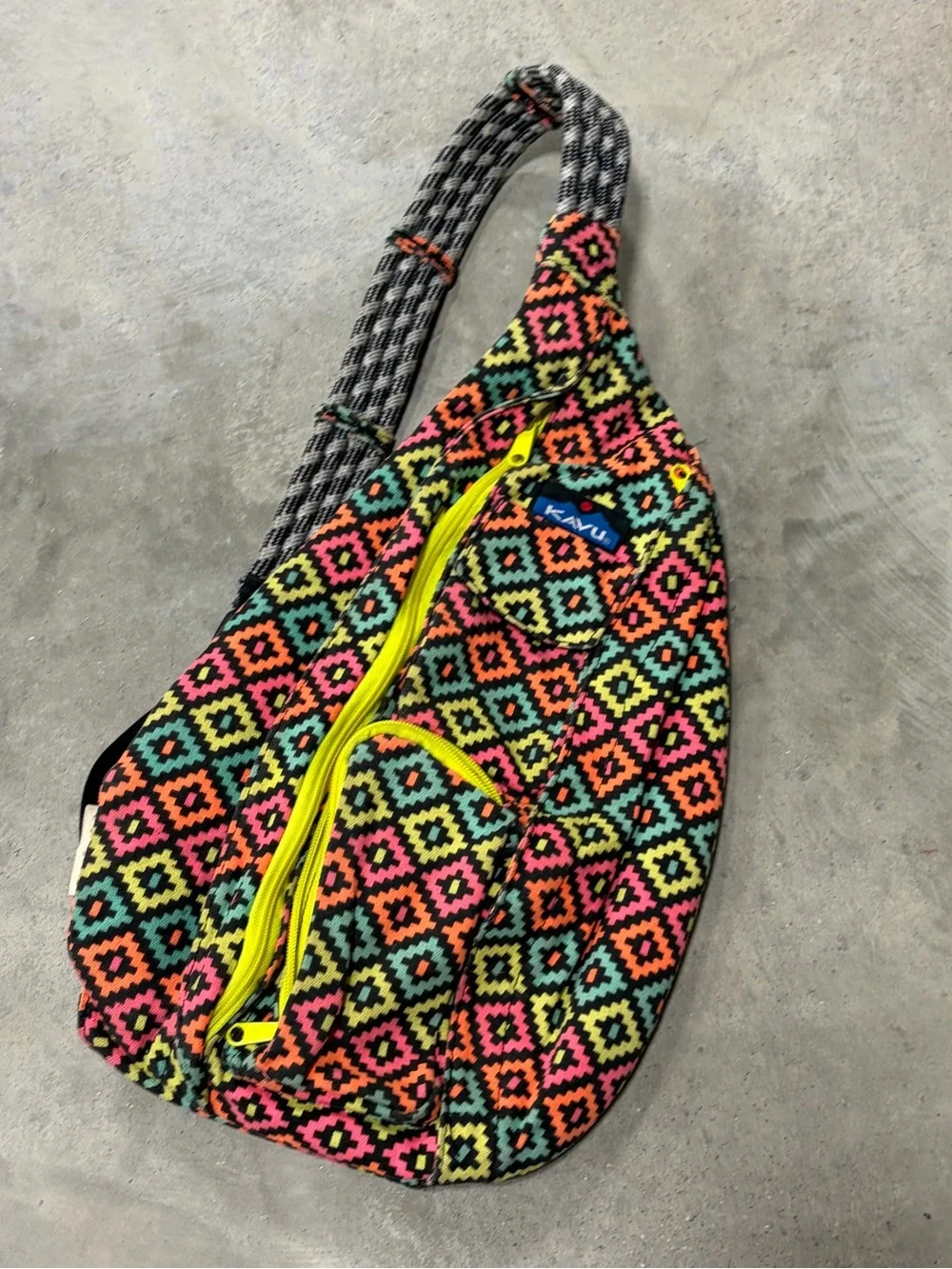 Kavu rope sling bag NEON MULTI Outdoor Hiking Backpacking geometric black white